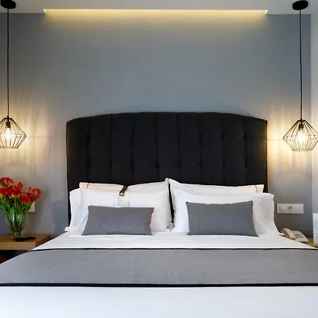Val Convention Hotel 3*